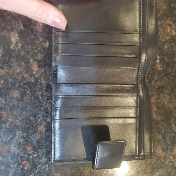 Gucci Black Leather Wallet - Picture 7 of 13